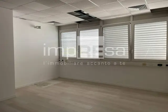 insertion image