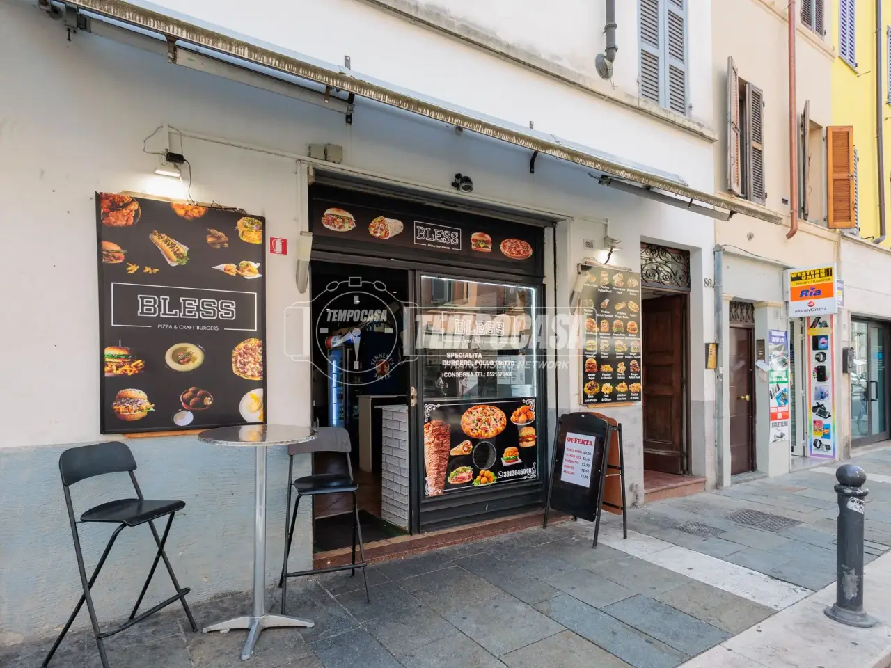 Negozio in Strada Massimo d'Azeglio 86, Parma, {3} - Foto 2