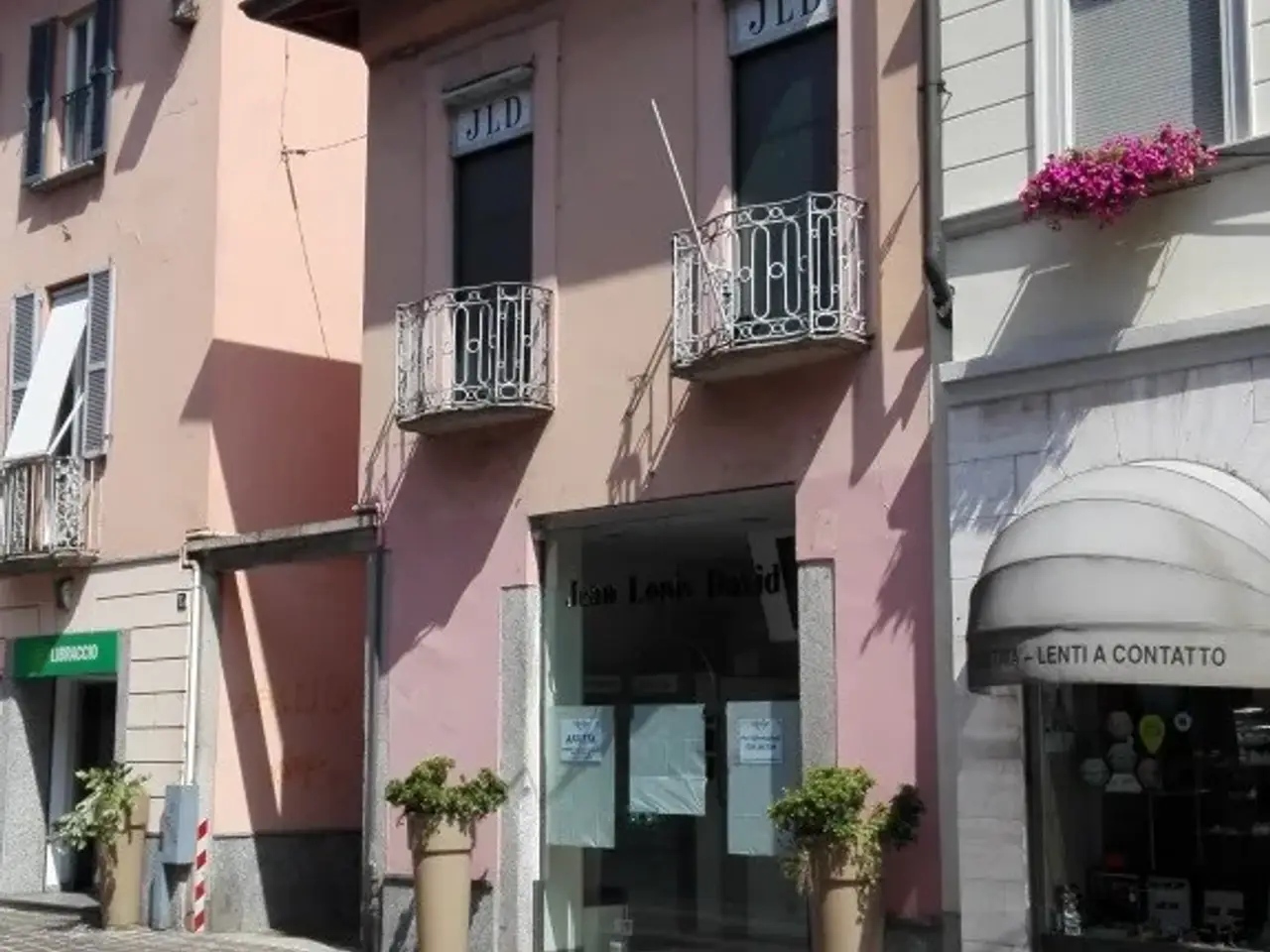Negozio in Via Vittorio Emanuele 15, Monza, {3} - Foto 2