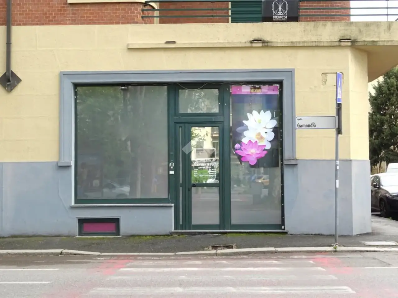 Negozio in Spalto Gamondio 15, Alessandria, {3} - Foto 1