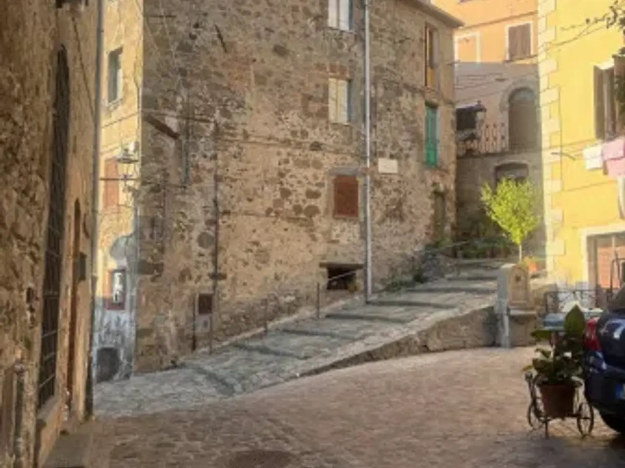 Magazzino in Corso della Repubblica, Bolsena, {3} - Foto 1