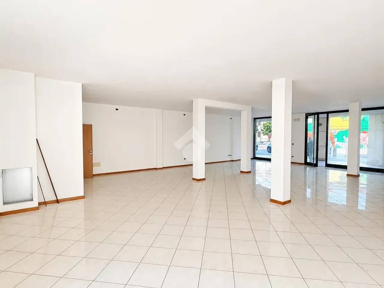 Negozio in Via Roma 86, San Giorgio Delle Pertiche, {3} - Foto 2
