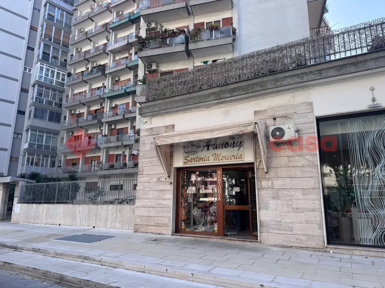 Negozio in Via Lucania  39, Taranto, {3} - Foto 2