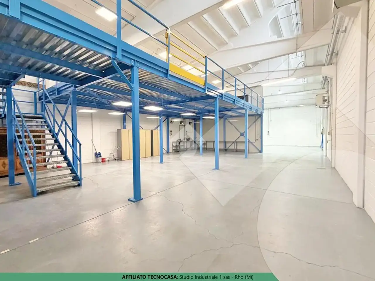 Capannone in Viale delle Industrie 15, Arese, {3} - Foto 1