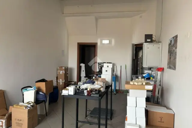 Laboratorio in affitto, Via Isaac Newton 20, Scandicci - Foto 1