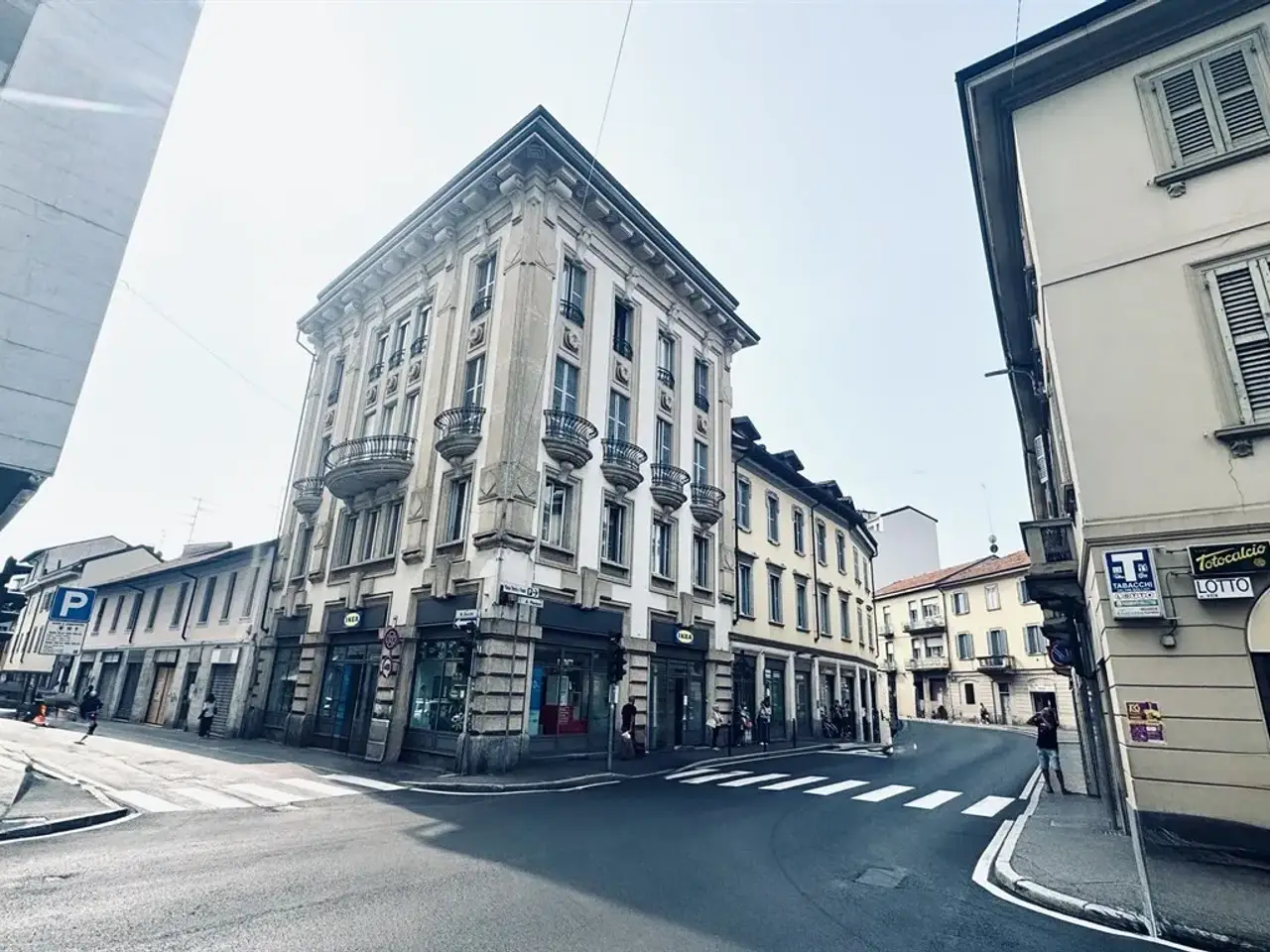 Negozio in Via Alessandro Manzoni 1, Monza, {3} - Foto 2