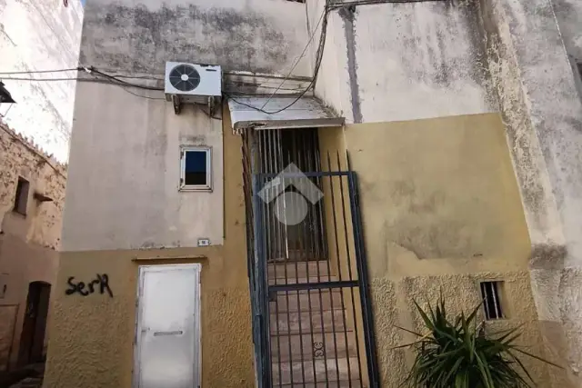 insertion image