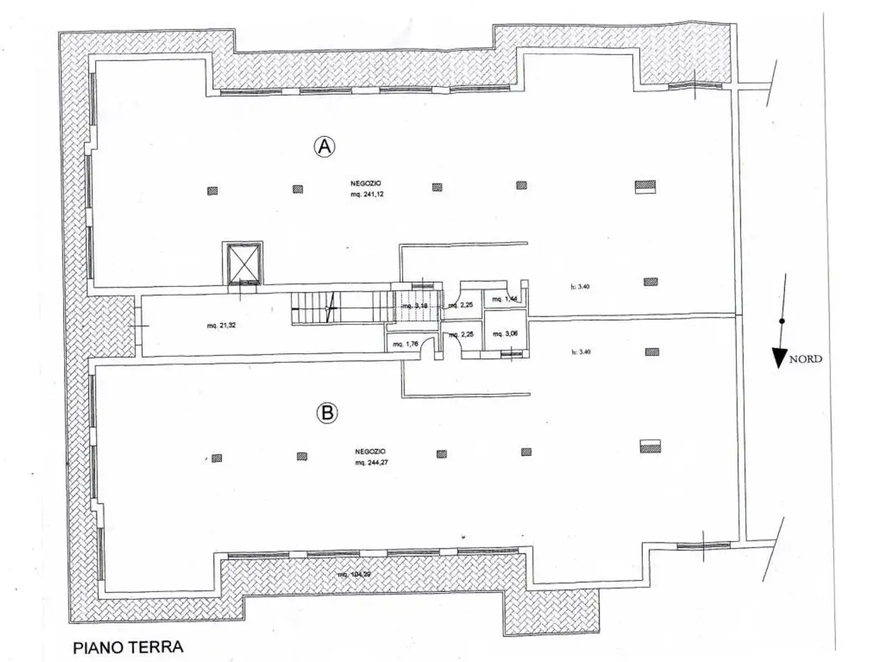 Palazzina commerciale in Via dell'Industria, Scheggia E Pascelupo, {3} - Planimetria 1