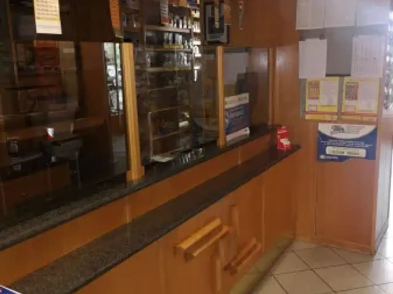 Tabaccheria in Via Cristoforo Colombo, Forli', {3} - Foto 1