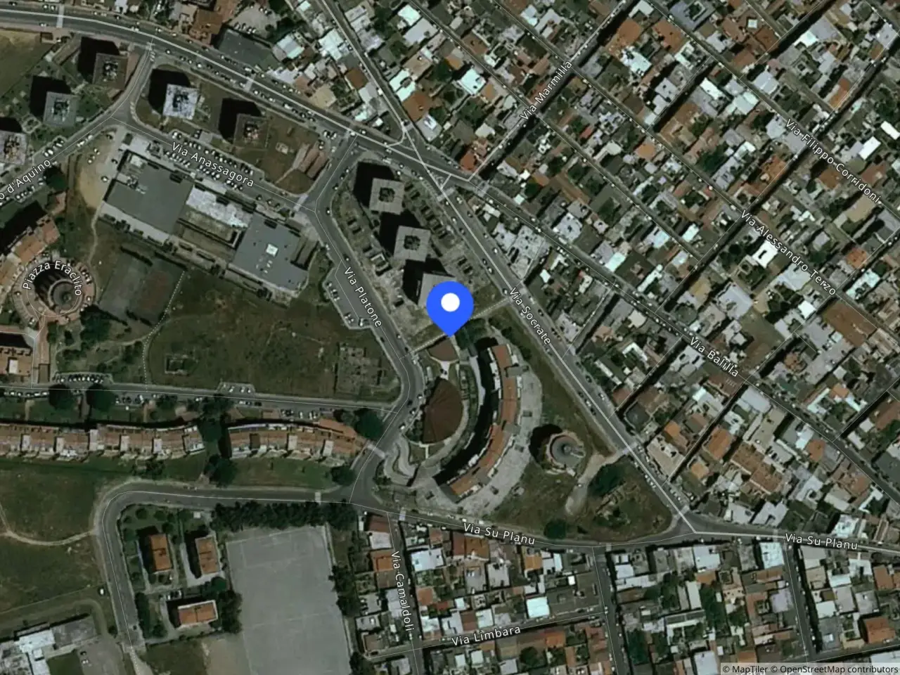 Magazzino in Via Platone, Cagliari, {3} - Foto 1