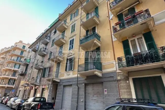 4-room flat in Via Alessandria 1, Savona - Photo 1