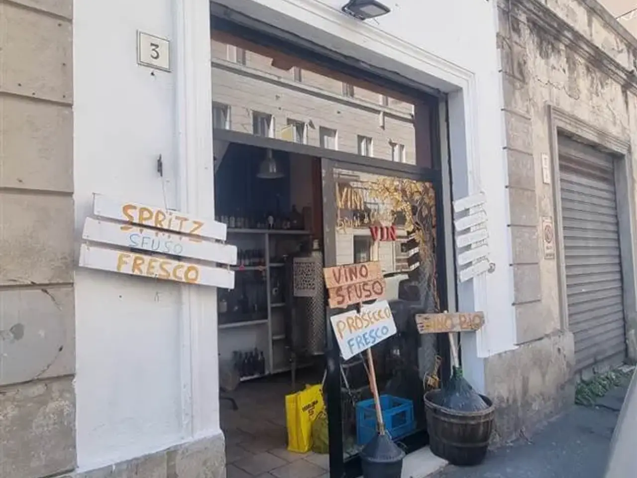 Esercizio commerciale in  Livorno, Livorno, {3} - Foto 1