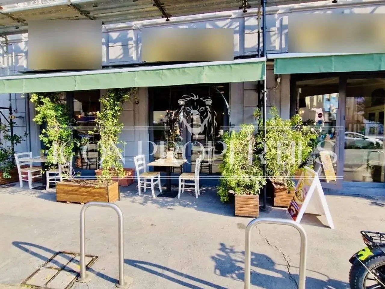 Negozio in Via Emilio Morosini 5, Milano, {3} - Foto 1