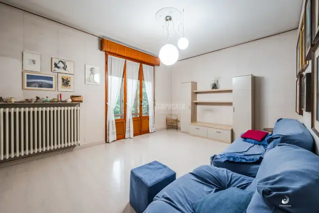 Wohnung in Viale Umbria 45, Savignano sul Panaro - Foto 1