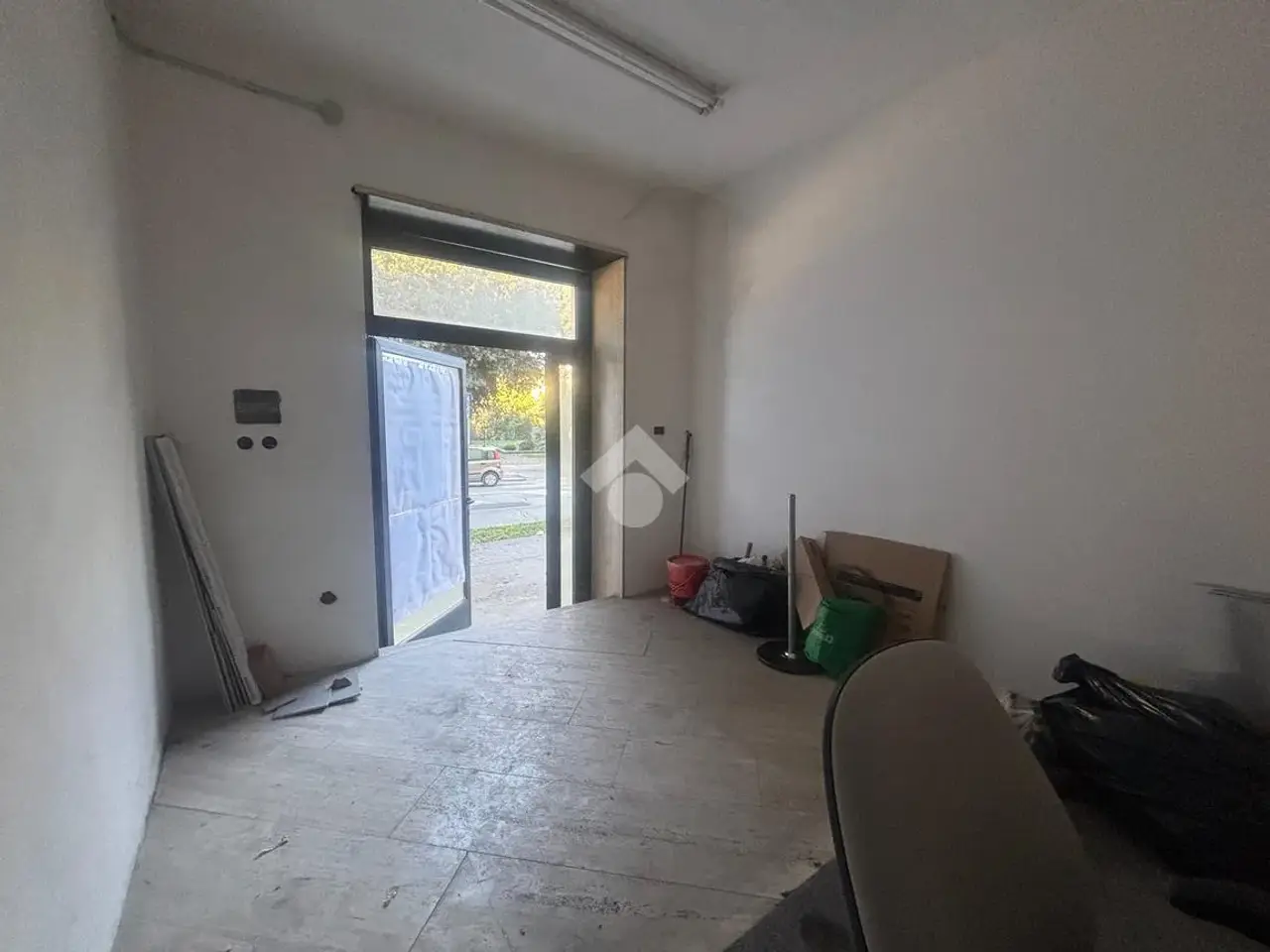 Negozio in Viale Campofregoso 62, Terni, {3} - Foto 2