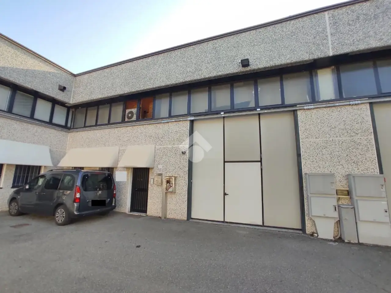 Capannone in Via Pola Esterna 4, Carpi, {3} - Foto 1