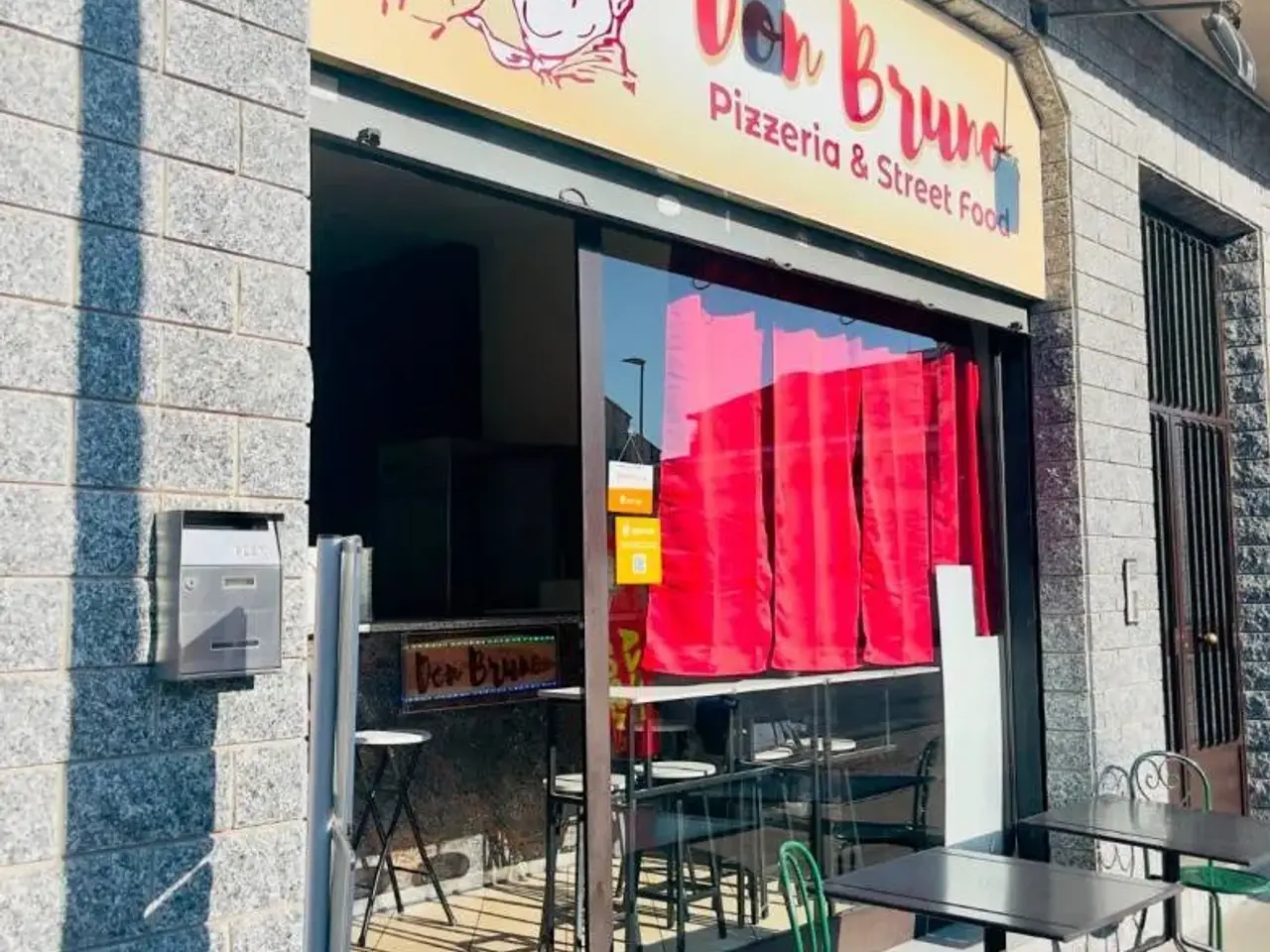 Ristorante in Via Monastir 71, 10127, Torino, Torino, {3} - Foto 1