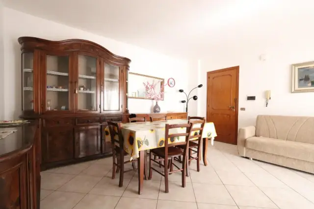 3-room flat in Via Maddalena 10, Alba Adriatica - Photo 1