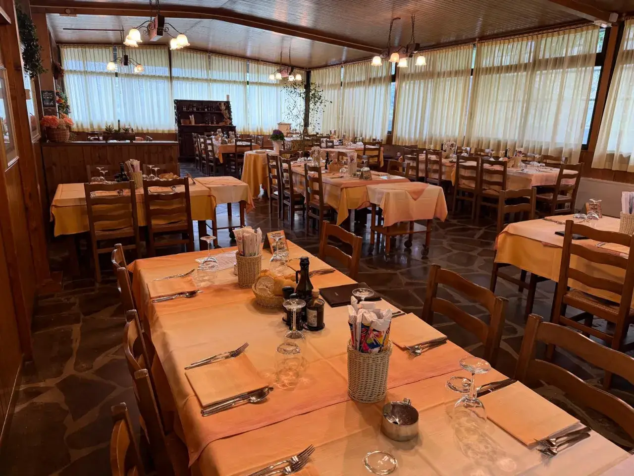 Ristorante in Via Cogolo Destro, Montegrotto Terme, {3} - Foto 1