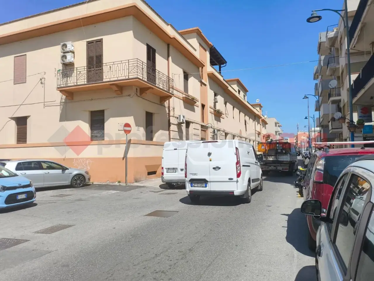 Negozio in Via Sbarre Centrali  86, Reggio Calabria, {3} - Foto 2