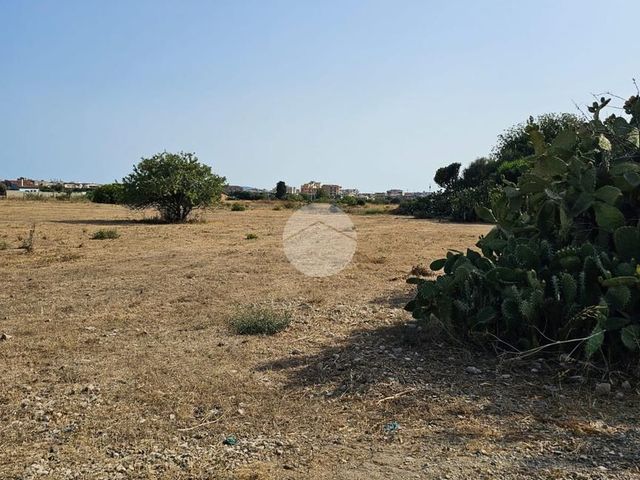 Terreno agricolo in Via Paolo  Borsellino, Quartucciu - Foto 1