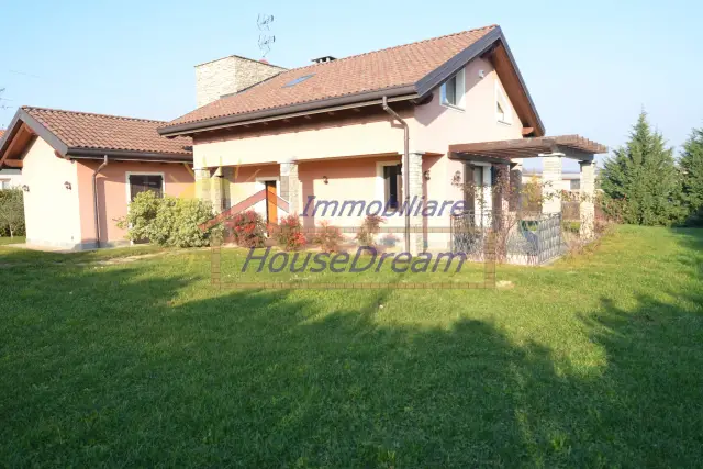 Villa unifamiliare, Agrate Conturbia - Foto 1