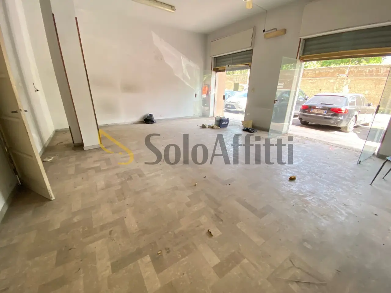 Negozio in Via Sud Piazza d'Armi 40, Caserta, {3} - Foto 1