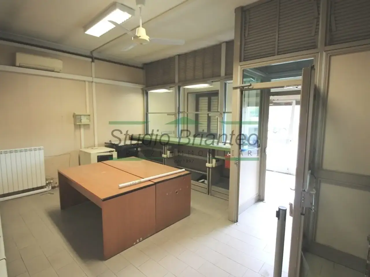 Ufficio in Via Giovanni Pascoli, Carate Brianza, {3} - Foto 2