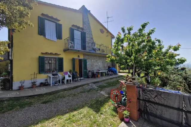 Casa indipendente in Via Giugnano 44, Lamporecchio - Foto 1