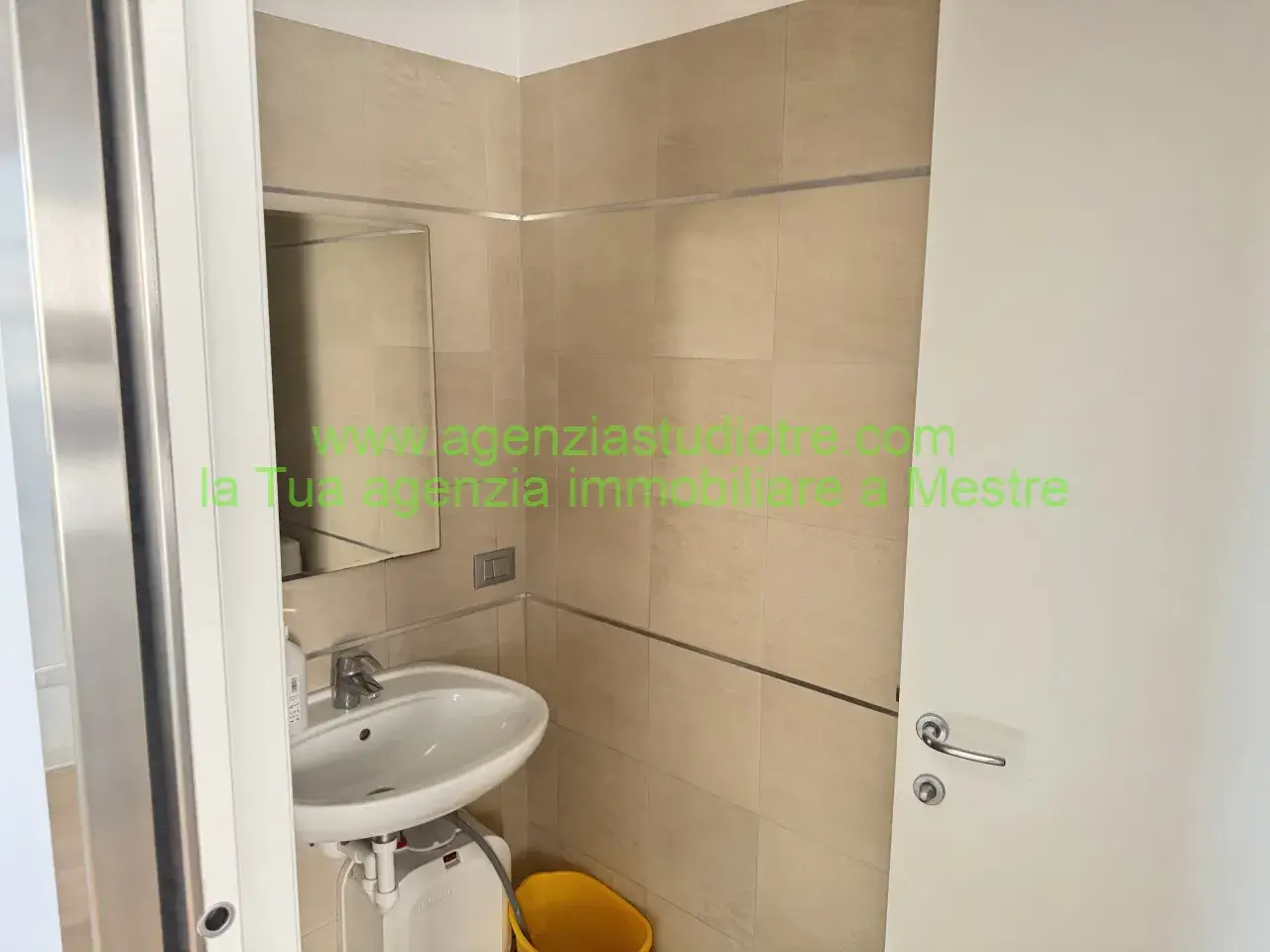 Negozio in Via Olmo, Martellago, {3} - Planimetria 1