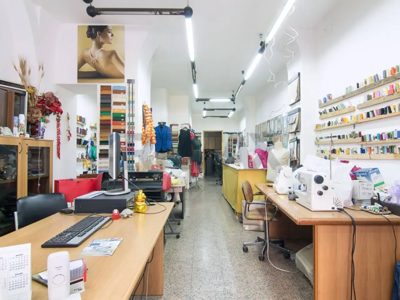 Negozio in Via Grotte Bianche 46, Catania, {3} - Foto 2