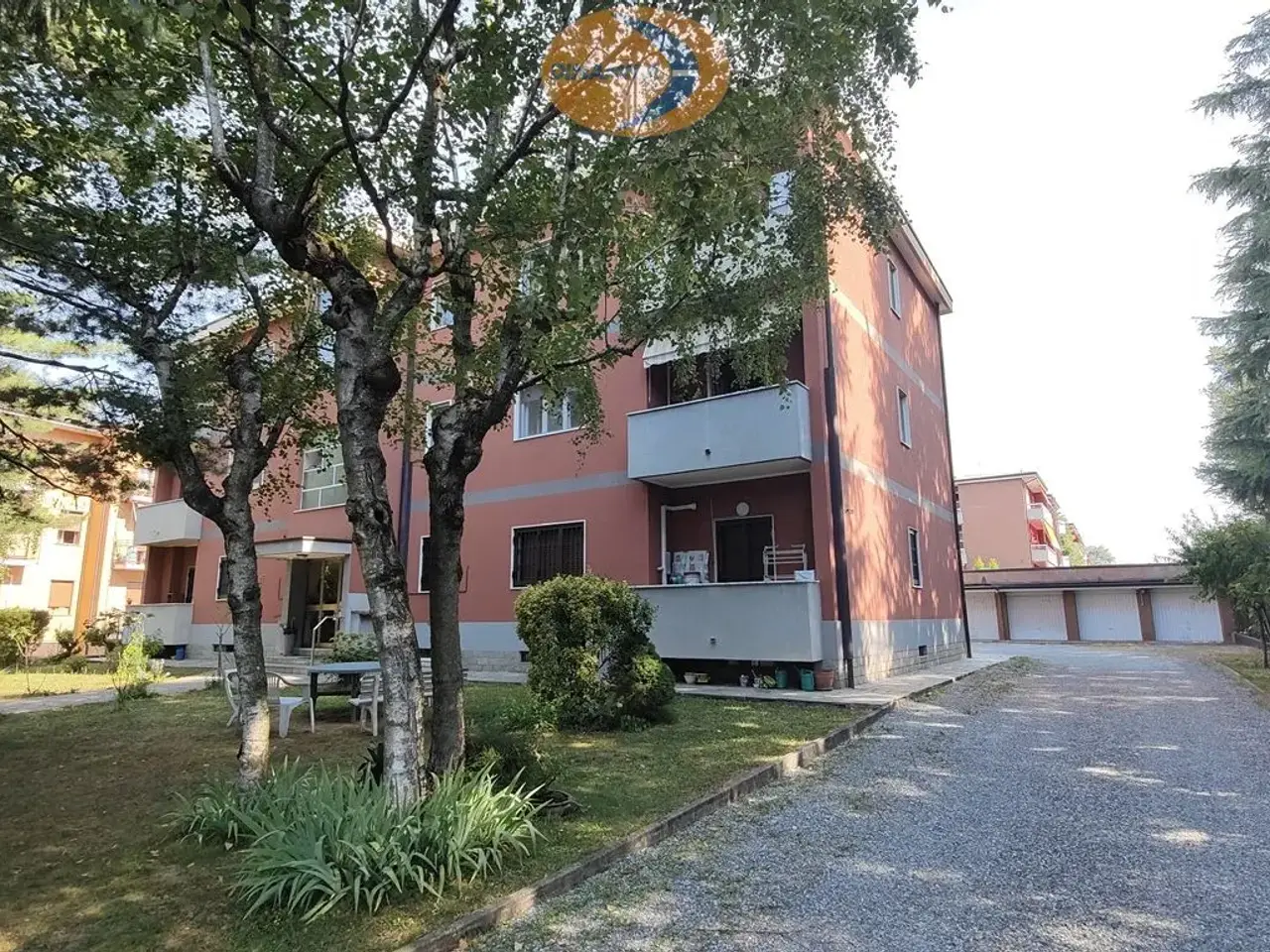 Magazzino in Via Monti 37, Lesmo, {3} - Foto 1