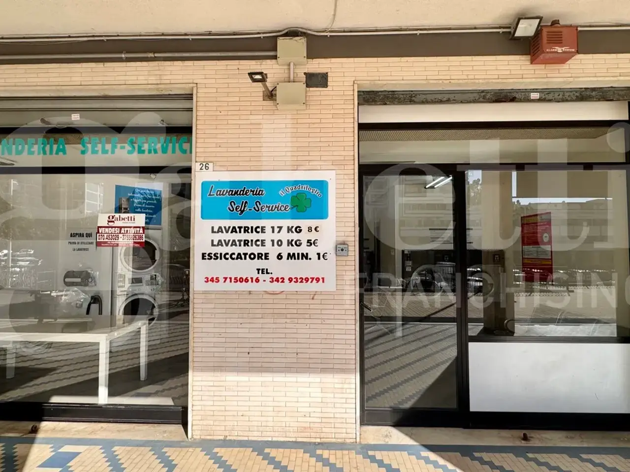 Esercizio commerciale in Via Zagabria , Cagliari, {3} - Foto 2