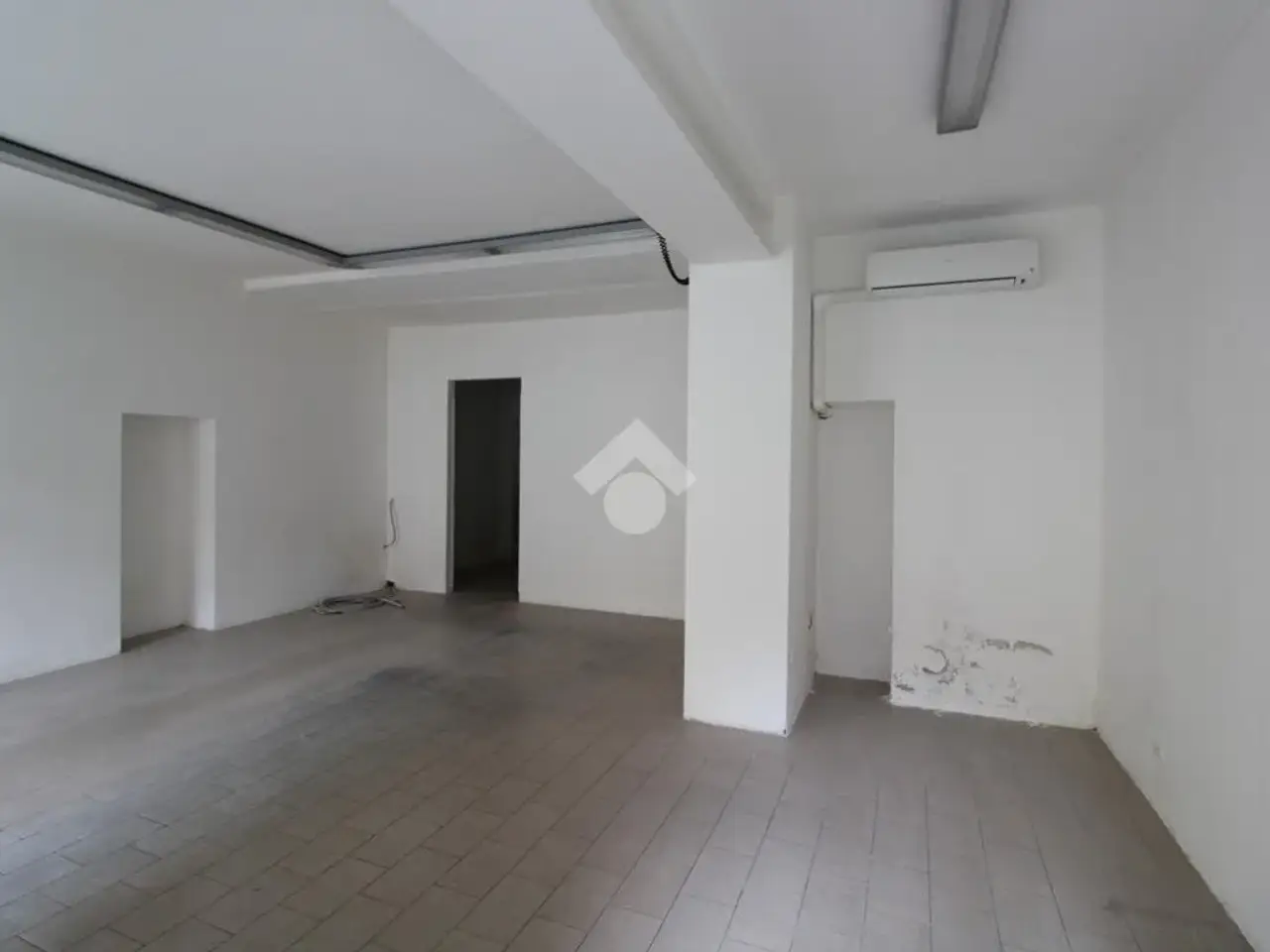 Ufficio in Via Vittorio Emanuele 149, Capriolo, {3} - Foto 1