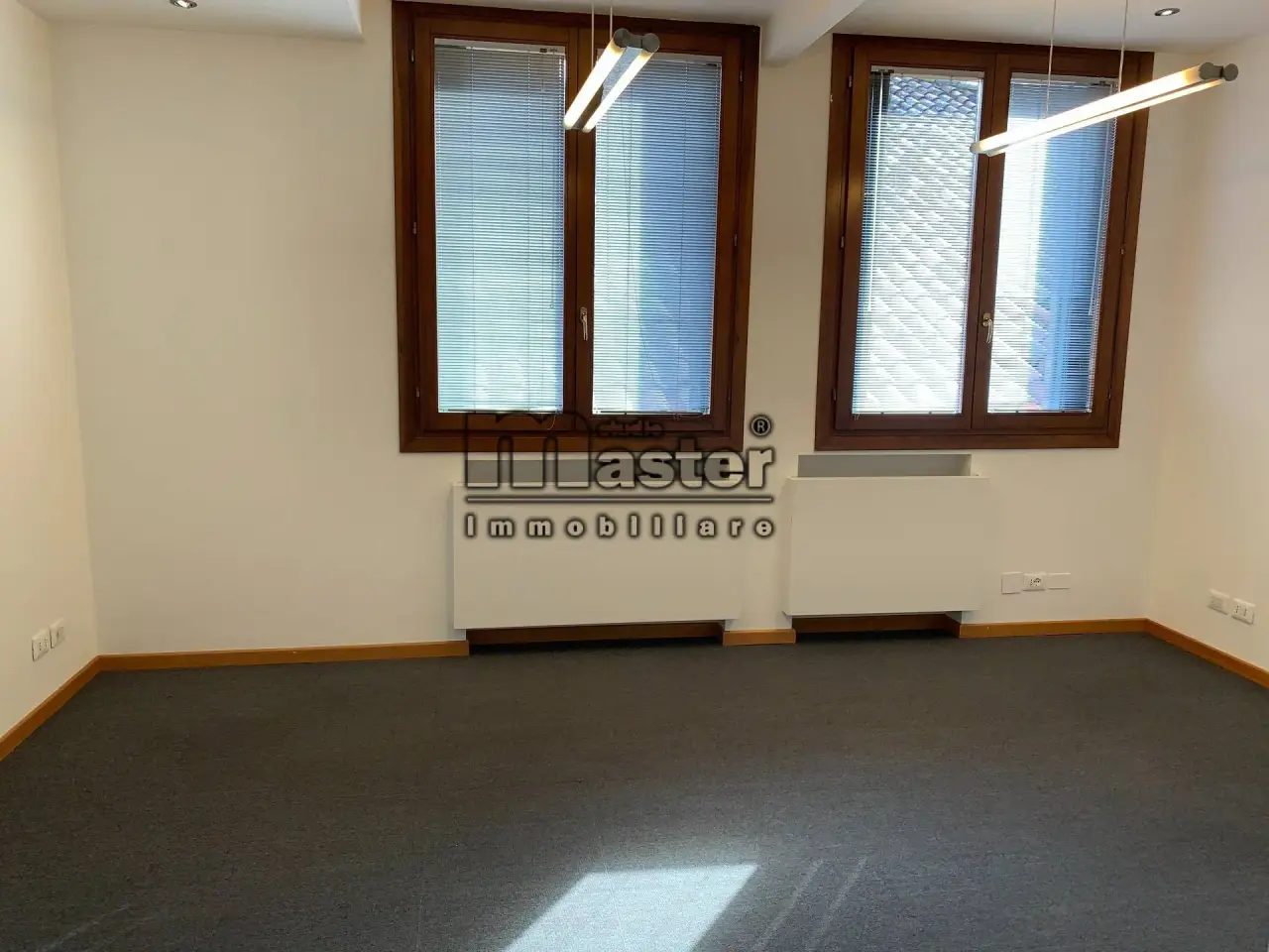Ufficio in Piazza dei Signori, Treviso, {3} - Foto 1