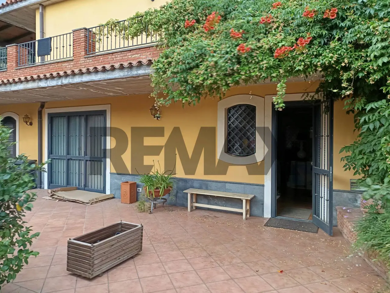 Ufficio in Via Alcide De Gasperi 16, Pedara, {3} - Foto 2