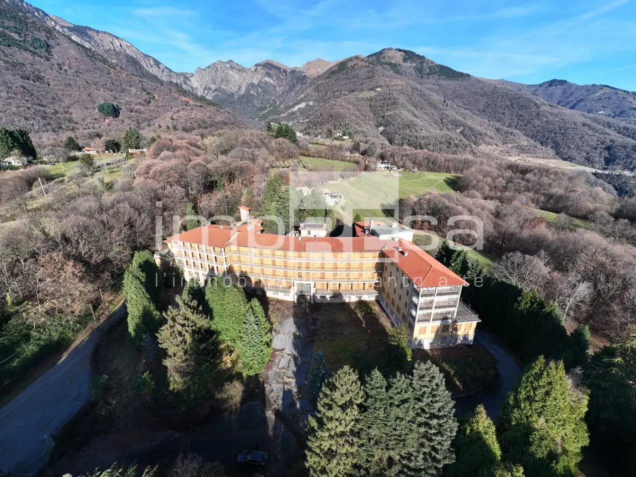 Albergo in Via Boschi 25, Pieve del Grappa, {3} - Foto 1