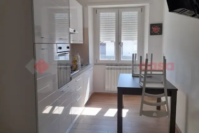 4-room flat in Via Madonna della Neve  1, Frosinone - Photo 1