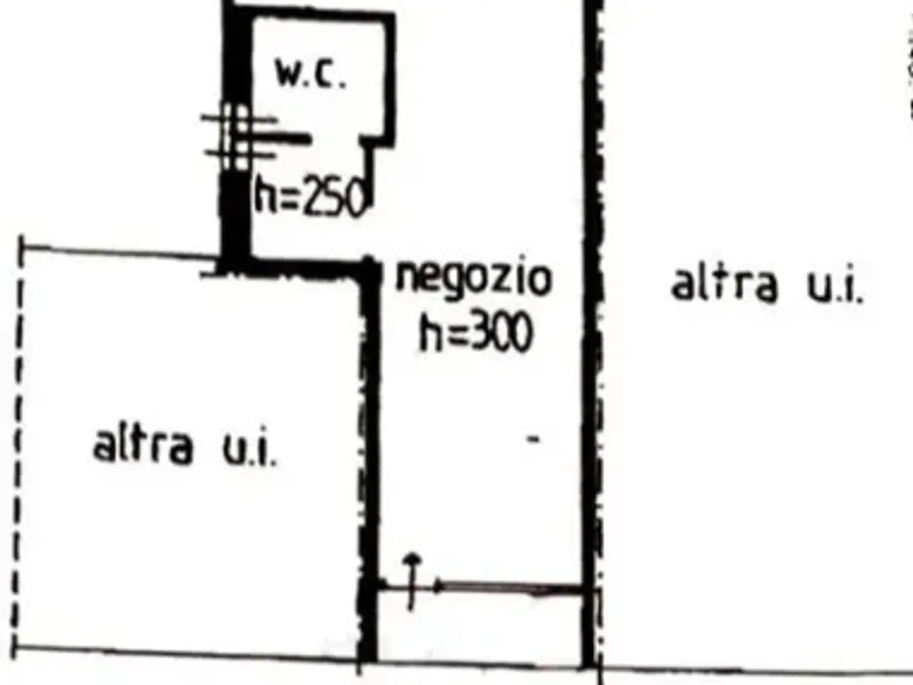Negozio in Via S. Giulio 134, 21012, Cassano Magnago, {3} - Planimetria 1