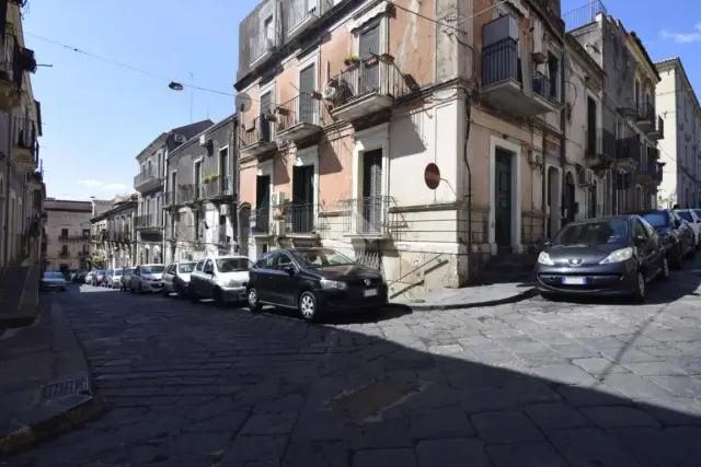 Zweizimmerwohnung in Via Teatro Greco 93, Catania - Foto 1