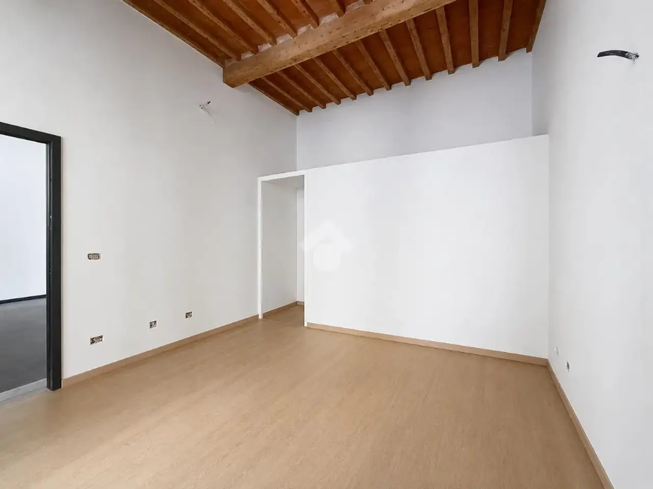 Magazzino in Via Maggi, Livorno, {3} - Foto 2