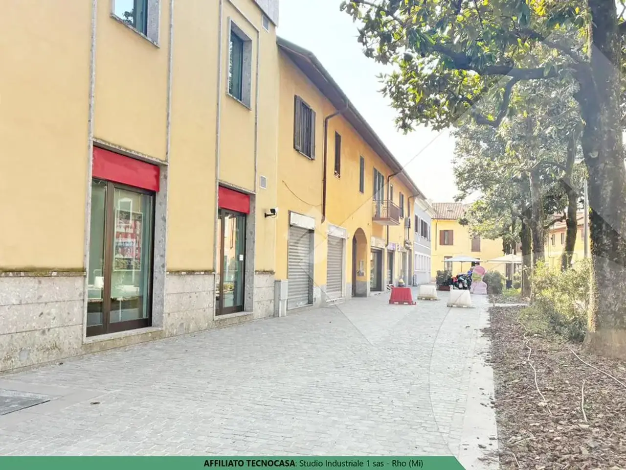 Negozio in Via Porta Ronca 5, Rho, {3} - Foto 1