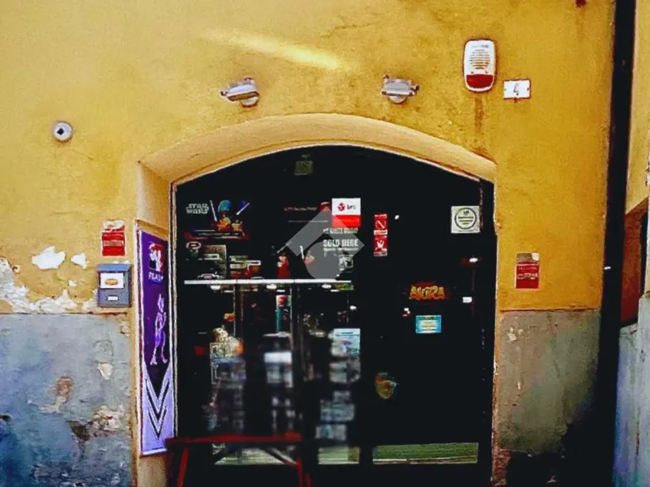 Negozio in Via Guglielmo Marconi 4, Novi Ligure, {3} - Foto 1