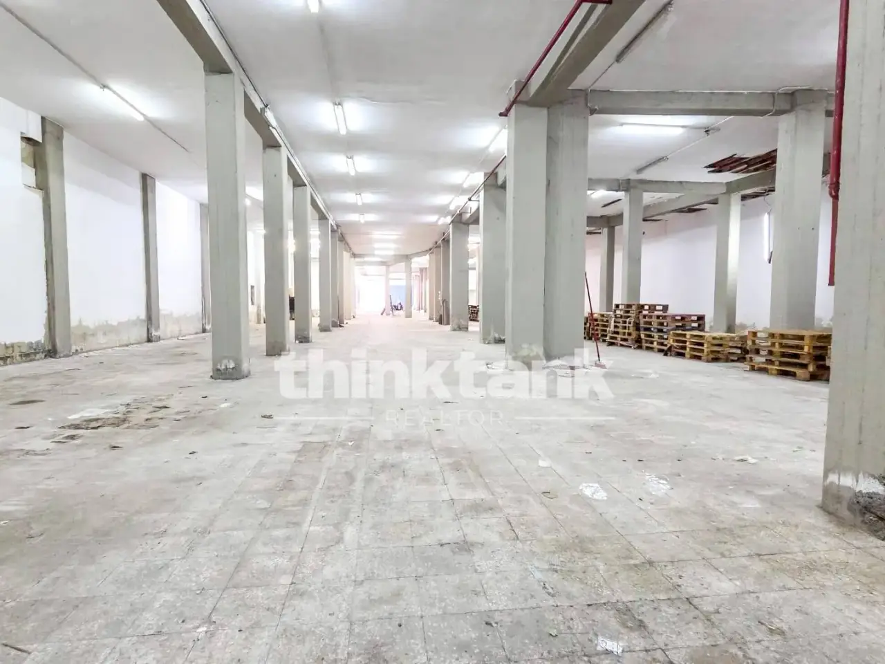 Magazzino in Via Edmondo De Amicis Snc, Catania, {3} - Foto 1
