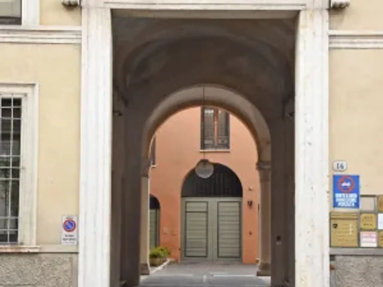 Ufficio in Via Giuseppe Mazzini 16, Mantova, {3} - Foto 2