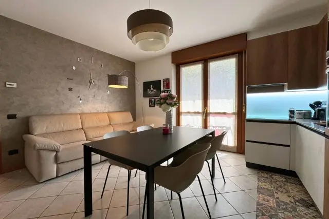 3-room flat in Via Lungo Serio, Grassobbio - Photo 1