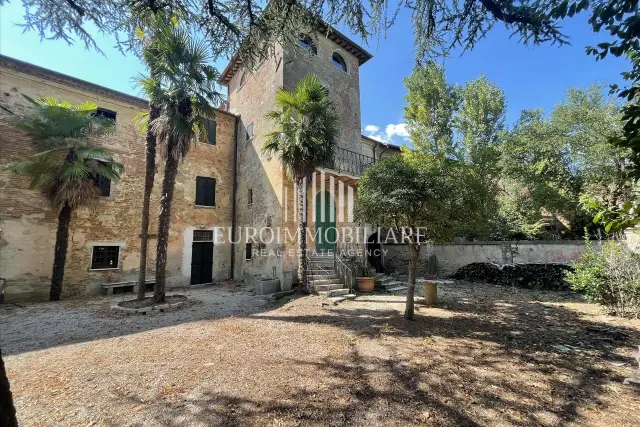 Homestead in Petrignano C.d.Lago, Castiglione del Lago - Photo 1