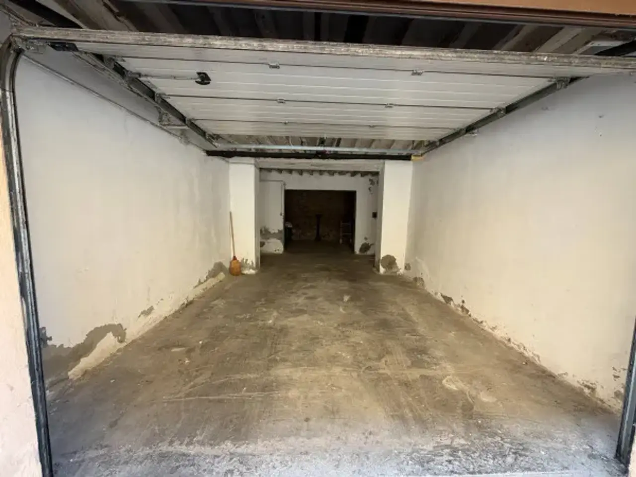 Magazzino in Piazzale Salvo d'Acquisto, Parma, {3} - Foto 2