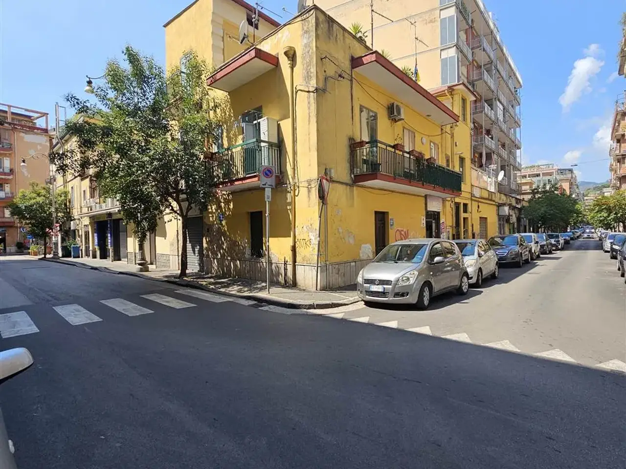 Negozio in Via Sabato Robertelli, Salerno, {3} - Foto 1