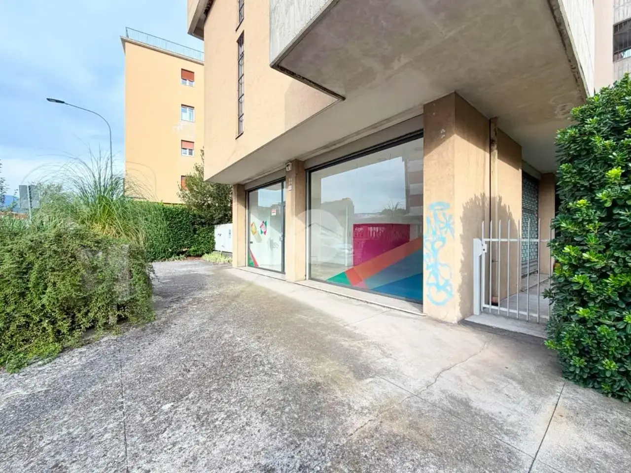 Negozio in Via Marcantonio Ducco 46, Brescia, {3} - Foto 1